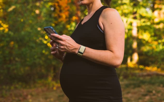Monitoring maternal heart rate variability Monitoring maternal heart rate variability