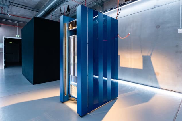 Quandela’s Mosaiq Quandela’s flagship photonic quantum computing platform Mosaiq